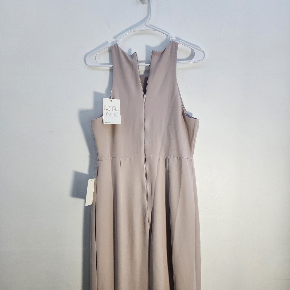 Show me your Mumu Size Medium NWT Elegant Beige Sleeveless Dress - Picture 9 of 10